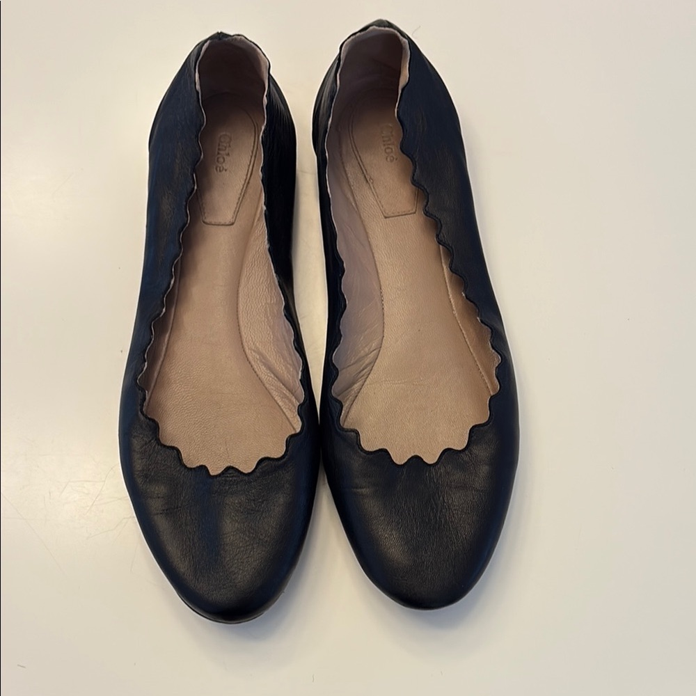 Lauren Flat